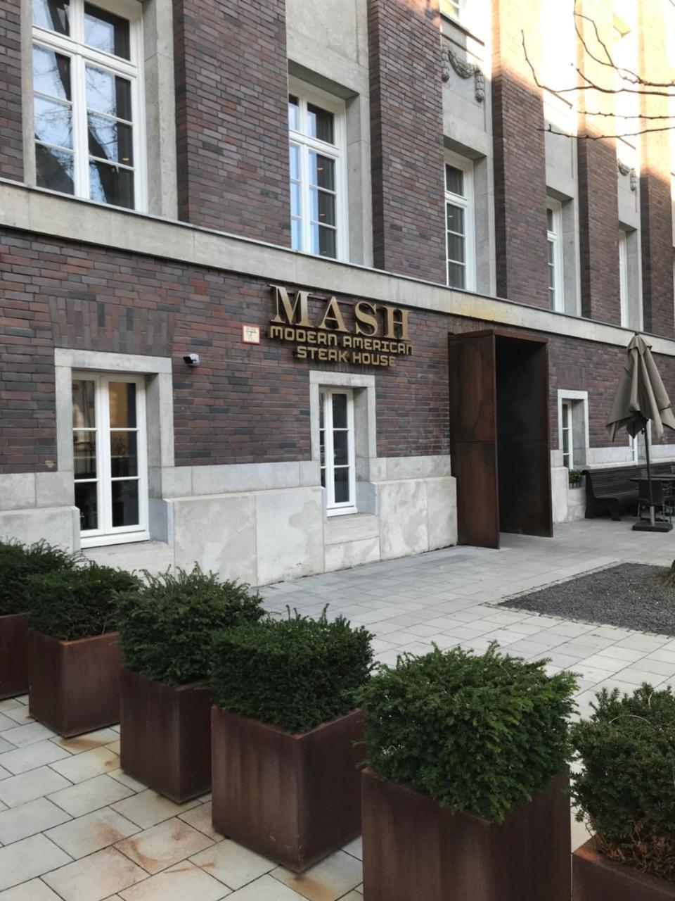 Luxury Apartment In Andreas Quartier デュッセルドルフ エクステリア 写真