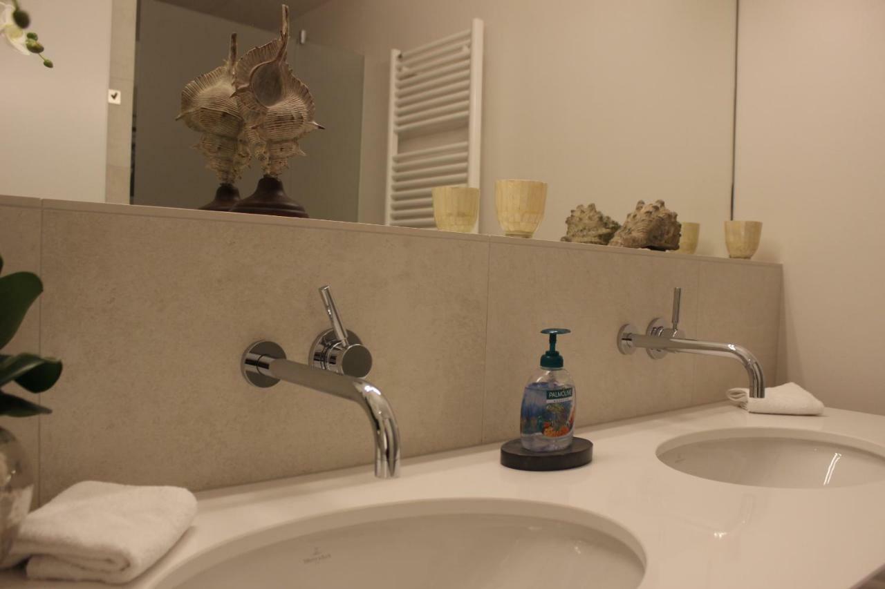 Luxury Apartment In Andreas Quartier デュッセルドルフ エクステリア 写真