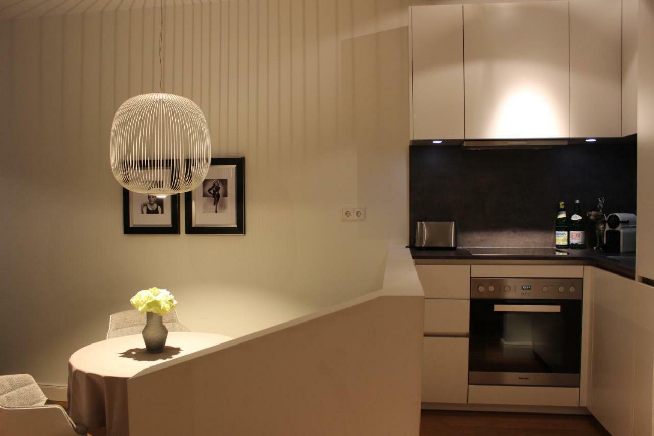 Luxury Apartment In Andreas Quartier デュッセルドルフ エクステリア 写真